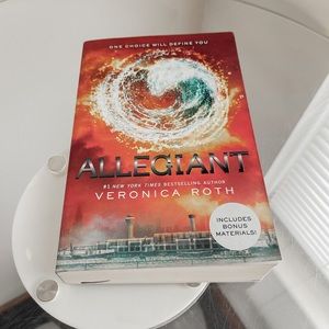 Allegiant Paperback Book